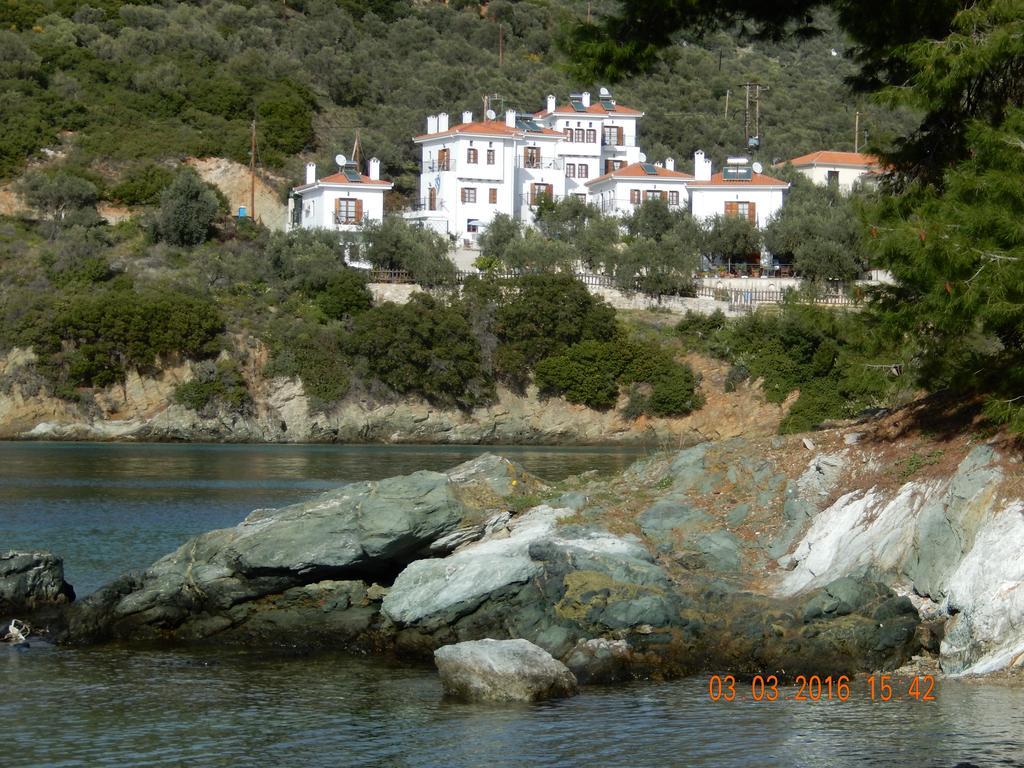 Argo - Mythos Apartment Trikeri Bagian luar foto