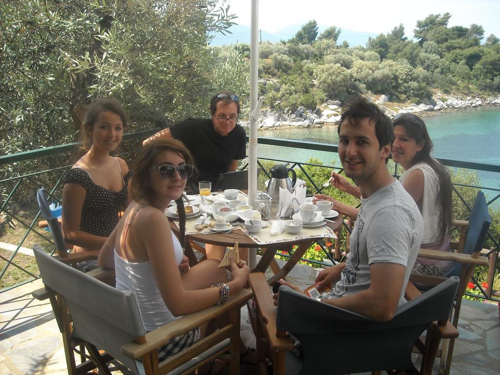 Argo - Mythos Apartment Trikeri Bagian luar foto